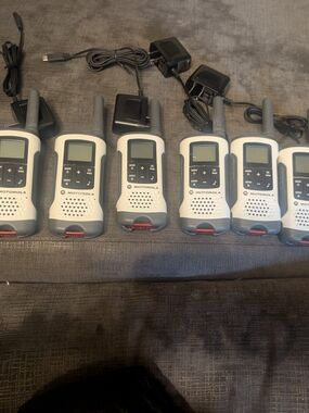 Motorola Talkabout T260 Two-Way Radios - 8 Pack with Chargers